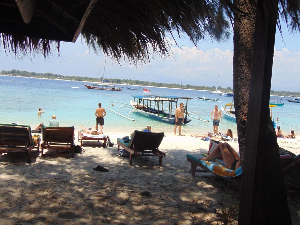 Brother Bungalow Τζίλι Τραγουανγκάν Εξωτερικό φωτογραφία